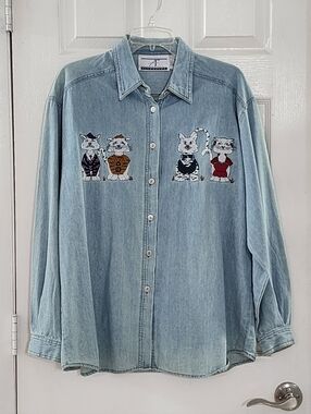 VTG Accordeon Embroidered Cat Denim Button Down Shirt - Medium